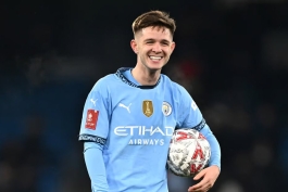 جیمز مک آتی هافبک هجومی انگلیسی منچسترسیتی 25-2024