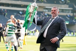 آنژ پوستکوعلو - سرمربی سابق سلتیک اسکاتلند