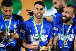 آرش رضاوند استقلال
