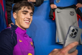 پائو کوبارسی - مدافع اسپانیایی بارسلونا 