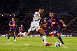 اریک گارسیا - مدافع بارسلونا در جریان شکست این تیم مقابل پاری سن ژرمن در لیگ قهرمانان اروپا