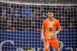 خوان گارسیا - دروازه‌بان بارسلونا مقابل اسپانیول 