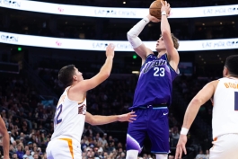 بسکتبال NBA - لاری مارکانن - ستاره یوتا جز 