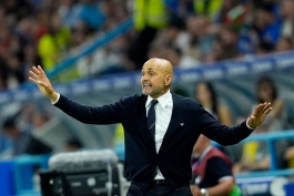 لوچانو اسپالتی - سرمربی سابق ناپولی و تیم ملی ایتالیا