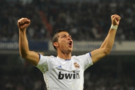 کریستیانو رونالدو با پیراهن رئال مادرید در سال 2010