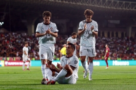 ژائو کانسلو پس از گلزنی مقابل ارمنستان - فولبک تیم ملی پرتغال