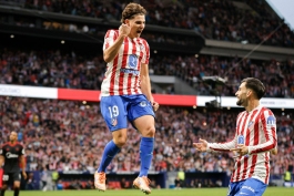 خولیان آلوارز پس از گلزنی مقابل سویا - مهاجم آرژانتینی اتلتیکو مادرید - لالیگای اسپانیا