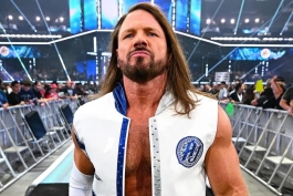 ای‌ جی استایلز، ستاره کشتی کج و WWE از برند ماندی نایت راو