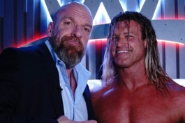 دالف زیگر و تریپل اچ، ستارگان کشتی کج و WWE