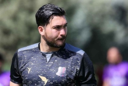 عکس از علیرضا حقیقی دروازه‌بان سابق نساجی