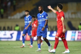 عکس از داکنز نازون مهاجم اهل هائیتی استقلال