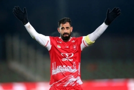 عکس از محمدحسین کنعانی زادگان مدافع پرسپولیس