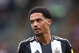 عکس از جمال لوییس مدافع چپ ایرلندی سابق نیوکاسل