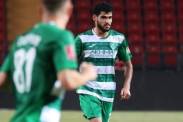 عکس از محمدمهدی زارع مدافع ایرانی جوان اخمت گروزنی