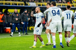 شادی گل فدریکو دی مارکو وینگر ایتالیایی در زمین - اینتر