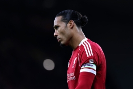 کاپیتان هلندی لیورپول 