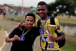 وندرسون براندائو و برادرش