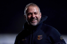 هانسی فلیک در بازی بارسلونا و اتلتیکو مادرید