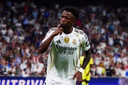 خوشحالی وینیسیوس جونیور در پیراهن رئال مادرید 