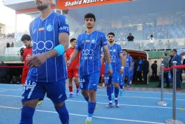 امیرمحمد رزاقی نیا-استقلال