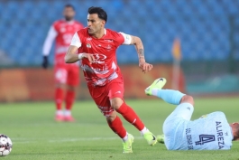 عیسی آل کثیر مهاجم پرسپولیس و جدید استقلال - علیرضا علیزاده هافبک دفاعی گل گهر سیرجان - لیگ برتر ایران