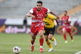 اوستون اورونوف هافبک ازبکستانی پرسپولیس