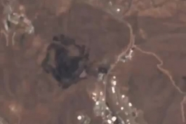 تصویر ماهواره ای لحظه انفجار در مجتمع نظامی خجیر