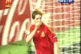 نوستالژی کلیپ_ گل اسپانیا به آلمان در فینال یورو 2008 با صدای فردوسی پور 09-04-1387