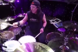 MIKE MANGINI _ DRUM SOLO