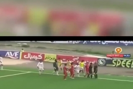 از اون دسته اتفاقات سمی که فقط تو فوتبال ایران رخ میده 😁😁😁