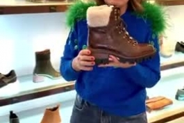 خواهر شقایق دهقان که در اسپانیا فروشگاه کفش داره