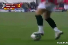 وقتی کریستیانو رونالدو بعد از حرکات تکنیکی موقعیت گلزنی ایجاد می کند