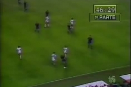 هایلایت عملکرد لادروپ در مقابل رئال مادرید/ ال کلاسیکو 1989/90