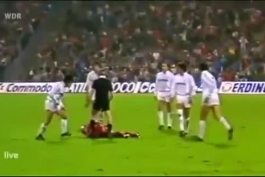 ۸ آوریل ۱۹۸۷ نیمه نهایی یوفا کاپ بین بایرن مونیخ و رئال مادرید با نتیجه ۴-۱ بنفع بایرن در بازی رفت به پایان رسید اما لکه سیاه بازی لگد زدن خوانیتو بازیکن رئال به صورت لوتار ماتیوس بود
