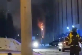 آتش سوزی گسترده در مرکز تجاری بزرگ سن پترزبورگ روسیه 