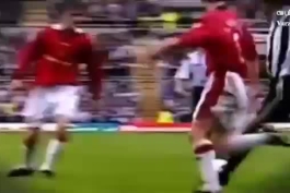 زیباترین گل های تاریخ دیوید ژینولا ستاره سابق پاریسن ژرمن، تاتنهام و فرانسه؛ * این فوتبالیست خوشتیپ بعد از فوتبال وارد صنعت مدلینگ شد