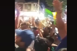 جشن و سرور استقلالی ها در مازندران( گوشه گوشه مملکت جشن گرفتن گچساران و اصفهان و قزوین و یاسوج و... کلیپ ها خیلی زیاده باورنکردنی است) 