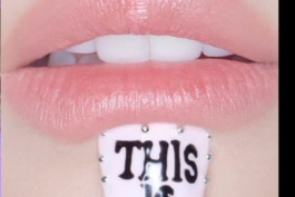 دانلود اهنگ "THIS IS FOR" از "TWICE" با کیفیت بالا و متن و ترجمه 