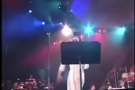 کنسرت گوگوش _ آهنگ پرستش (پرسش)