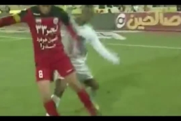 ✅ زیباترین گل تاریخ علی کریمی برای پرسپولیس که در مقابل استقلال در دربی تهران به ثمر رسید؛ جادوگر فوتبال ایران با دریبل تماشایی از فرهاد مجیدی درخشید و حتی علی دایی نیز این گل را تحسین کرد