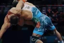 اجرای فن 4 امتیازی بسیار زیبا توسط کامران قاسم پور بر روی حریف قرقیزستانی در رقابت های جهانی کرواسی