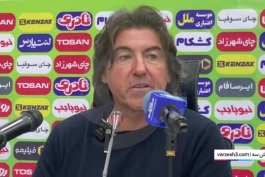 ساپینتو: رفتار عارف آقاسی نرمال نیست، نمی‌پذیرم