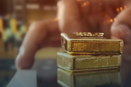 مشاهده قیمت لحظه‌ای دلار، طلا و سکه امروز دوشنبه ۸ دی ۱۴۰۴