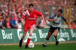 استیو مک منمن ستاره تیم لیورپول سال 1992 - Steve McManaman