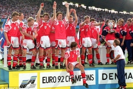 یورو 92؛ قهرمانی دانمارک