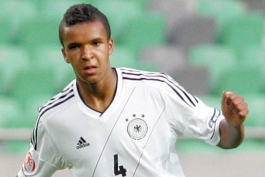 ماریان سار با قراردادی رسمی به دورتموند پیوست