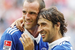 کریستوف متزلدر با دنیای فوتبال خداحافظی کرد