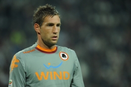 استکلنبرگ در فولام، رافائل در رم؟