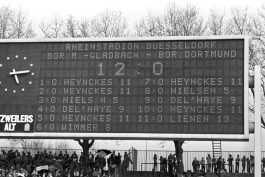 گلادباخ 12 - دورتموند 0 - بوندسلیگا فصل 78-1977
