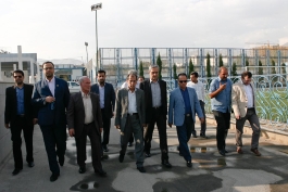 گزارش تصویری از بهرام افشارزاده، پندار توفیقی، محسن بزرگی به همراه تنی چند از بازرسین کل کشور و وزارت ورزش در تمرین استقلال
